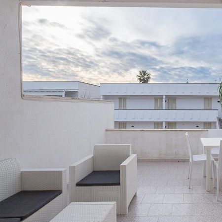 Appartamento A 150 M Dal Mare Climatizzato Con Bellissimo Patio Esterno Торре-Палі Екстер'єр фото